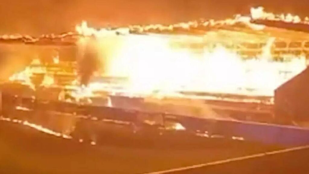 Incendio En Estadio Europeo Tras Descenso Del Equipo: Últimas Noticias - Noticias Notivalle Incendio En Estadio Europeo Tras Descenso Del Equipo: Últimas Noticias