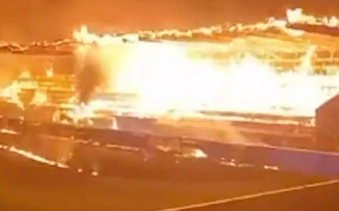 Incendio en Estadio Europeo tras Descenso del Equipo: Últimas Noticias