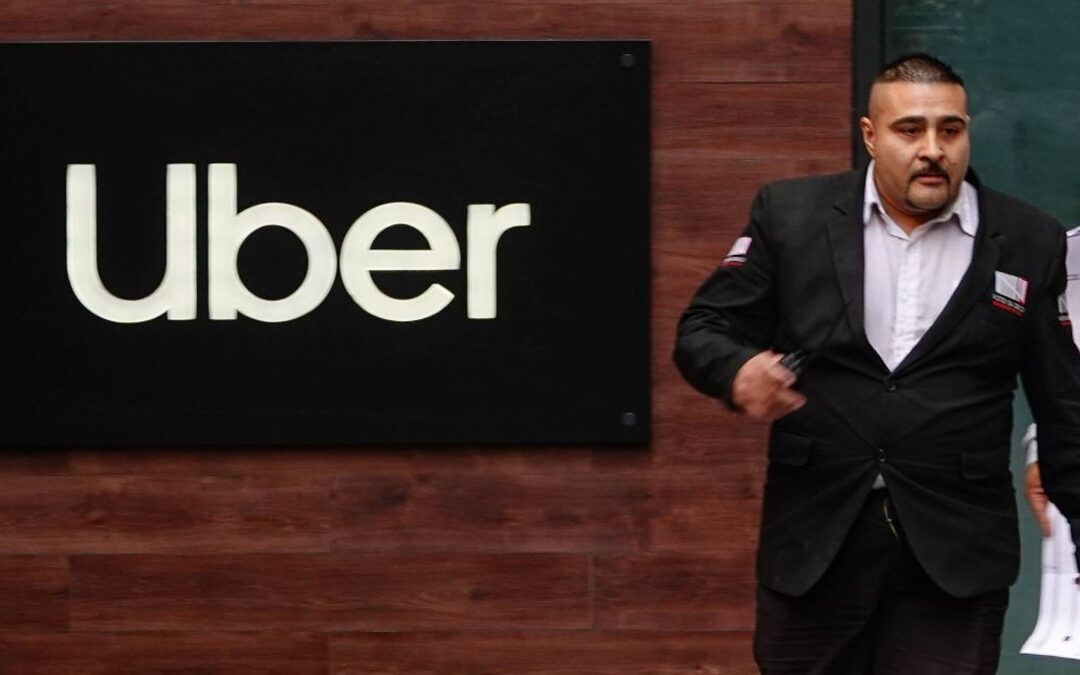 Uber Puebla: Se opone a los requisitos de la SMT para operar en la ciudad
