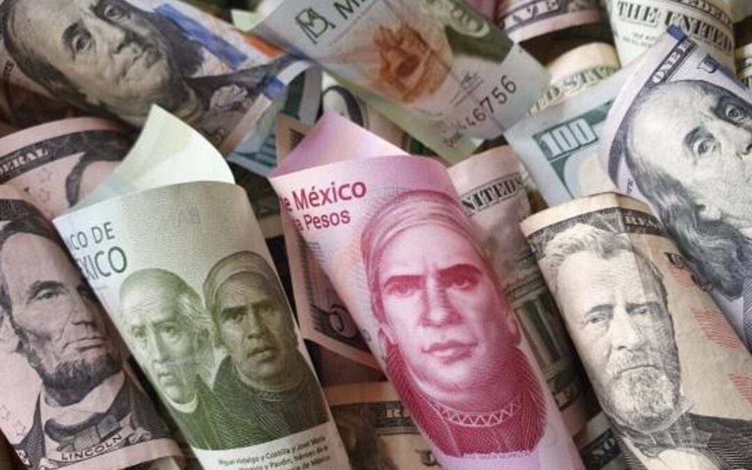 Dólar Hoy: Tipo de Cambio del Peso Mexicano Se Deprecia a 18.17 Unidades