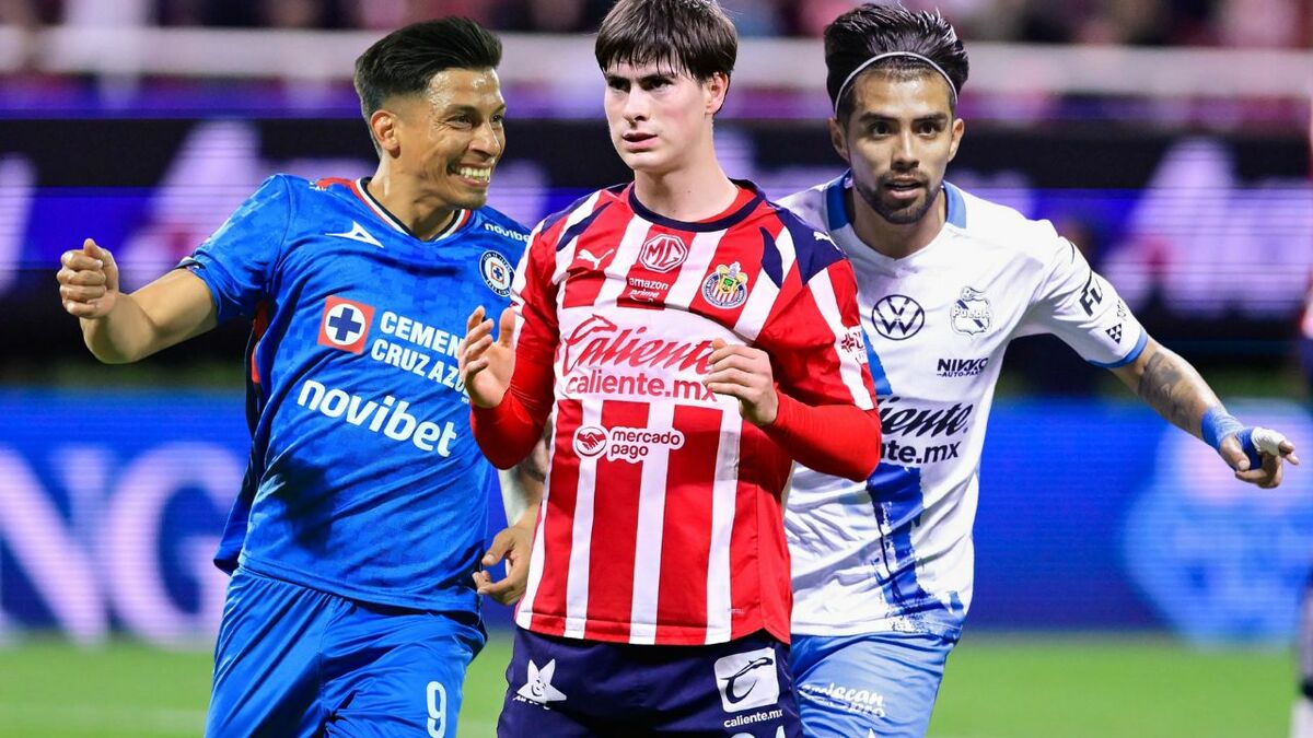 tridente-ofensivo-chivas-torneo-foto