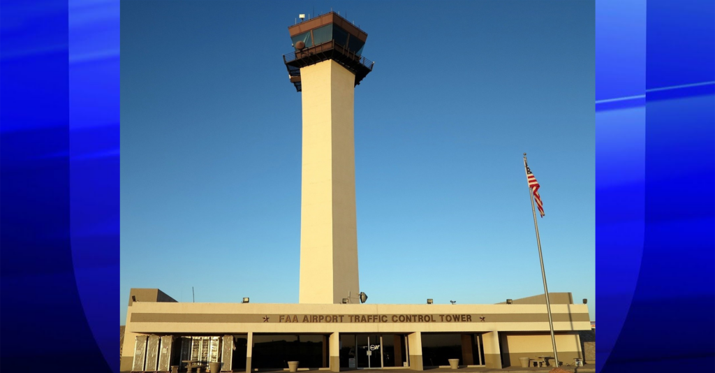 Verónica Escobar Impulsa La Modernización De La Torre De Control Del Aeropuerto De El Paso - Noticias Notivalle Verónica Escobar Impulsa La Modernización De La Torre De Control Del Aeropuerto De El Paso