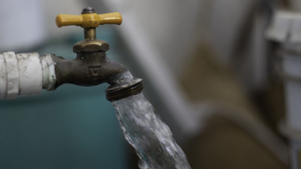 Cdmx: Conoce Cómo Condonar Adeudos De Agua Y Predial Para Ahorrar