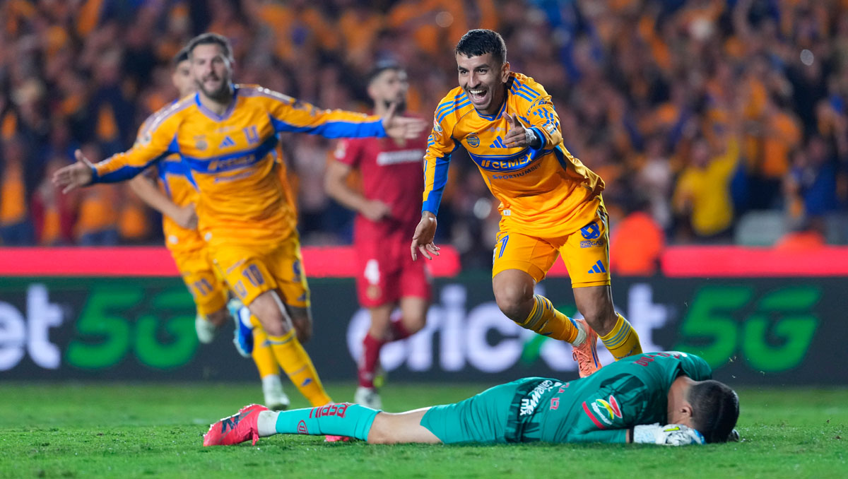 hugo-gonzalez-regalo-gol-tigres