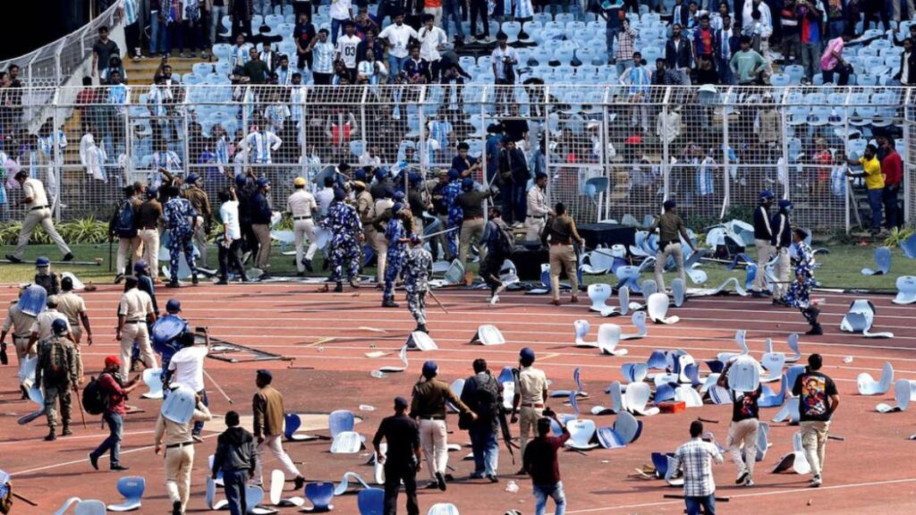 Caos en India: Fanáticos acusan estafa tras visita de Messi y protestan en el estadio