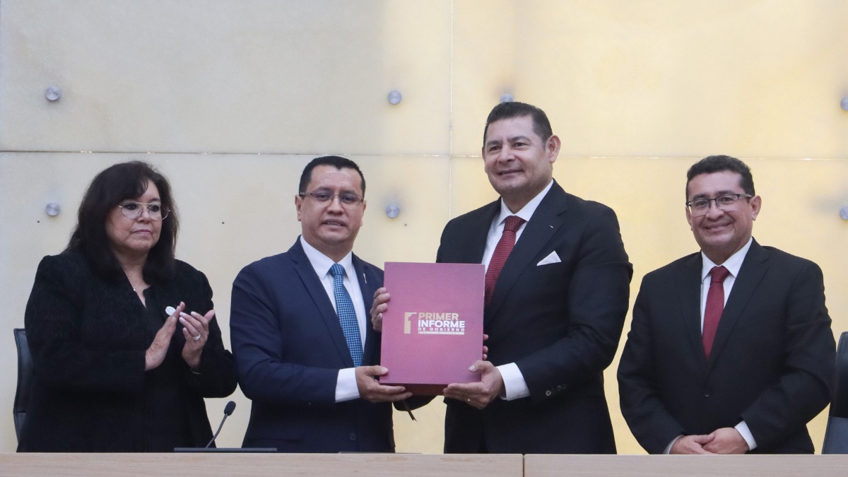 gobernador-alejandro-armenta-entrego-escrito