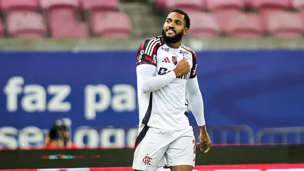 juninho-disputando-copa-intercontinental-flamengo