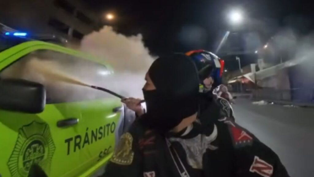 Motociclistas Atacan A Policía Con Extintor En Morelos; Oficial Sufre Quemaduras En Los Ojos