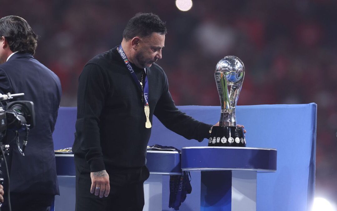 Antonio Mohamed: ¿El técnico más ganador en la Liga MX? Descubre cuántos títulos ha conseguido