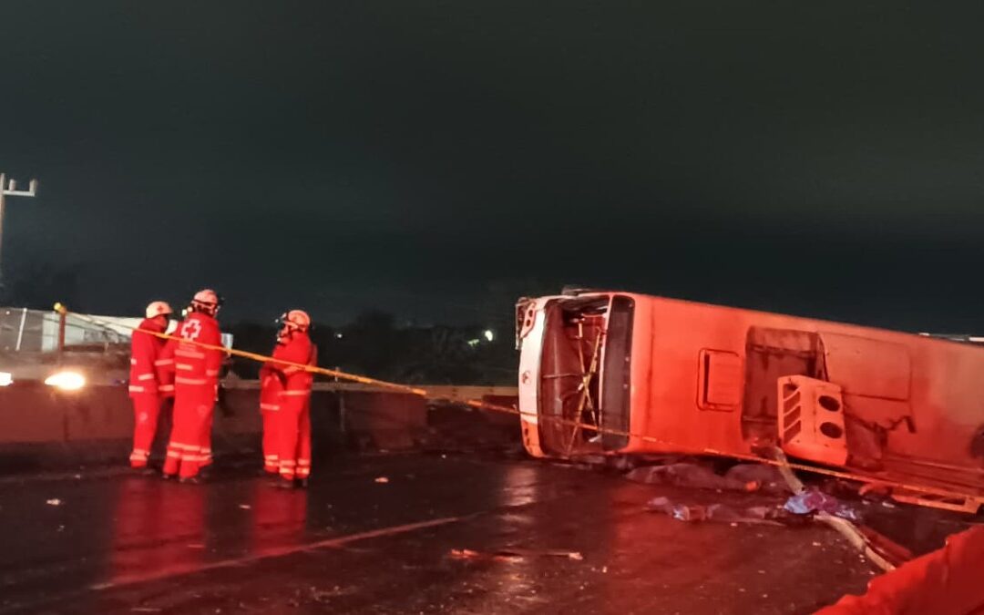Accidente vehicular en la carretera Miguel Alemán: Chofer fallecido alertó sobre fallas en el camión