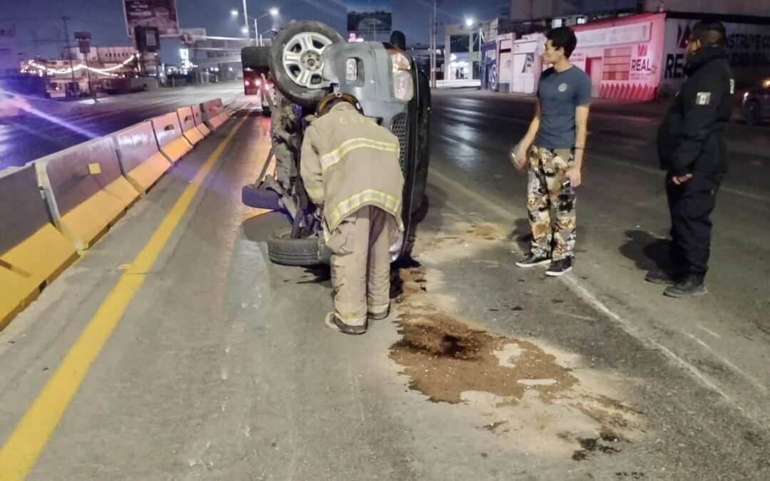 Volcadura en la Carretera Torreón-San Pedro: Jovencita de 20 Años Involucrada por Exceso de Velocidad