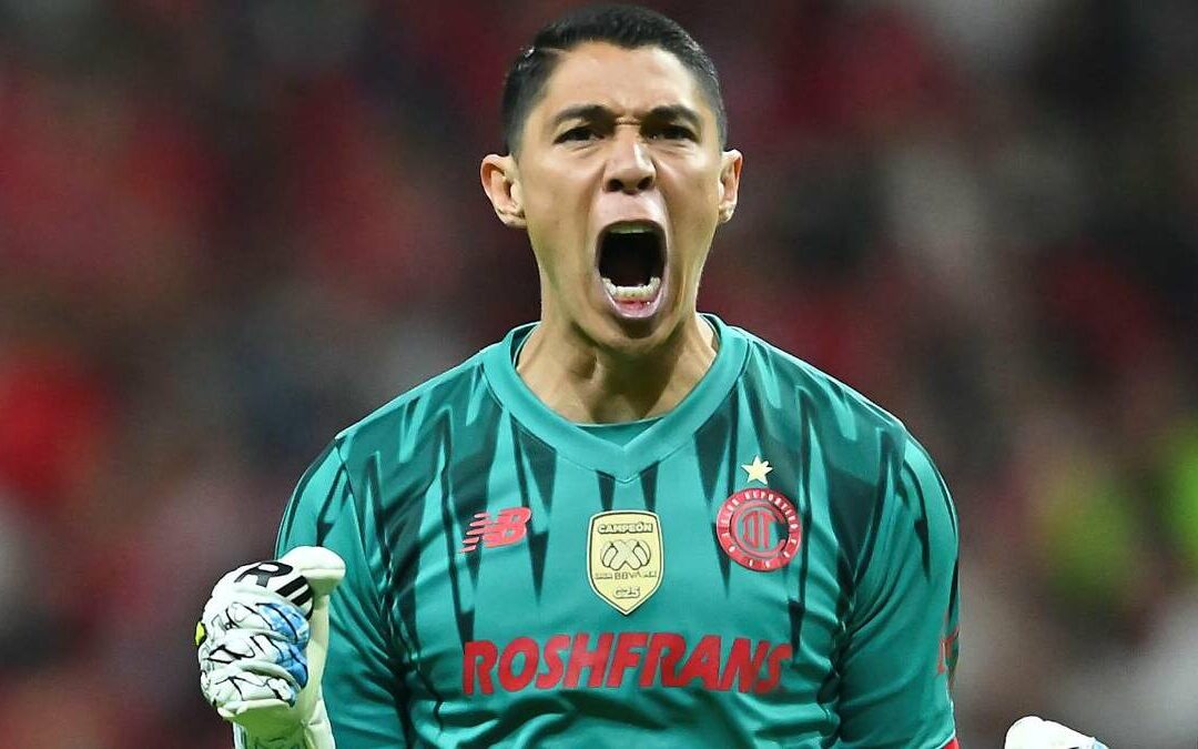 Hugo González se burla de Tigres y Rayados tras conquistar el bicampeonato con Toluca