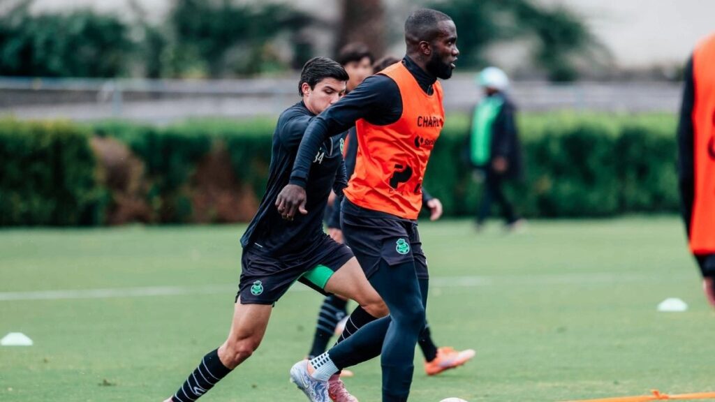 Santos Laguna Se Prepara Para La Nueva Temporada En El Car De La Femexfut