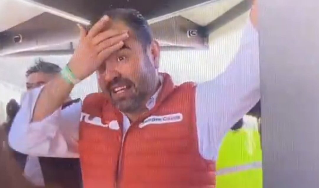 Gerardo Quirino, alcalde de Tlajomulco, pierde el tren en la inauguración de la Línea 4 | VIDEO