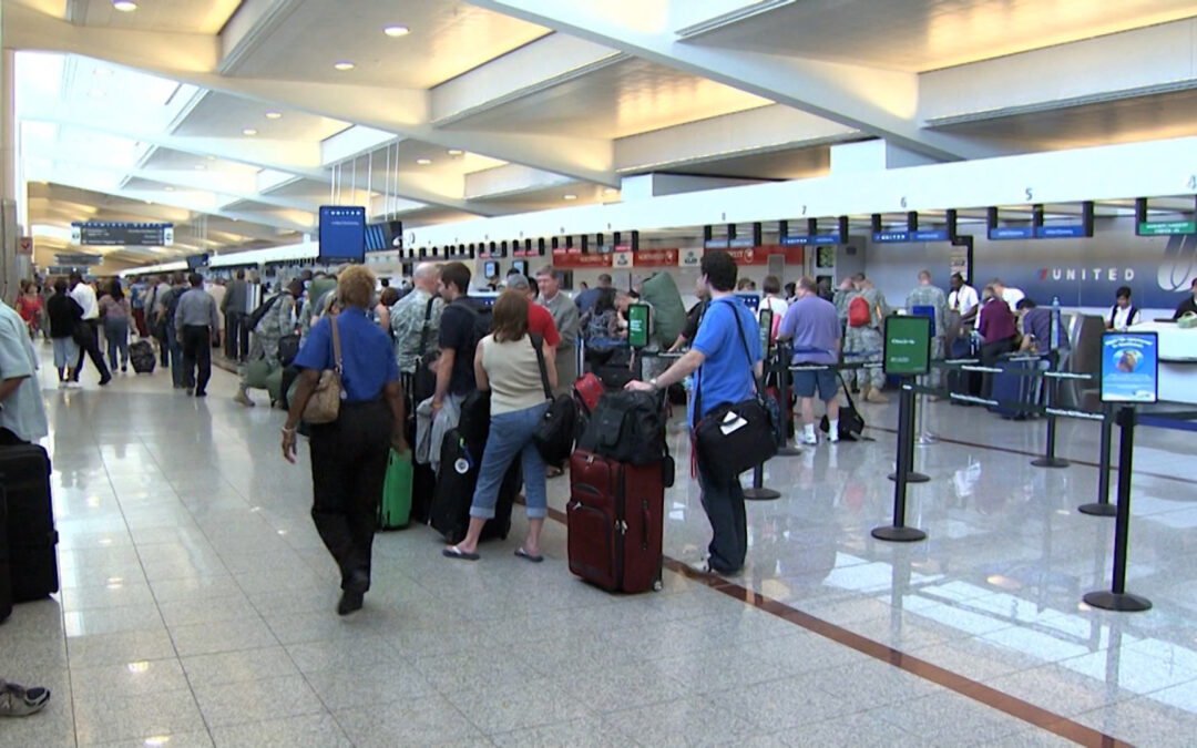 Datos Biométricos Obligatorios en Aeropuertos de EE. UU.: Nuevas Normas para Entrada y Salida