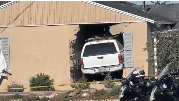 Accidente Fatal en San Diego: Mujer Pierde la Vida Tras Impacto de Vehículo en Clairemont