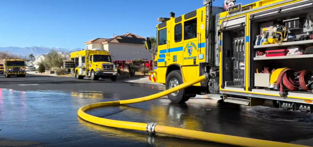 Tragedia En Las Vegas: Un Fallecido Y Tres Bomberos Heridos En Incendio Residencial - Noticias Notivalle Tragedia En Las Vegas: Un Fallecido Y Tres Bomberos Heridos En Incendio Residencial