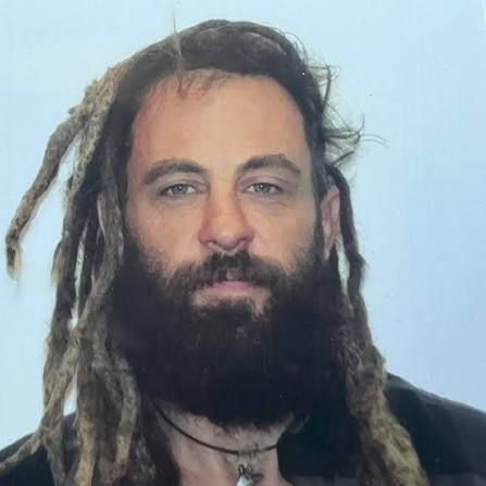 Chad Ollinger: Estrella de TV involucrada en investigación por asesinato en Las Vegas