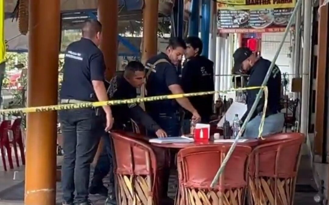 Ataque en Restaurante de Mariscos en Zapotlanejo: Una Mujer Muerta y un Herido, Originarios de Tijuana