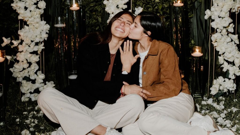 Futbolistas de Tigres Femenil Celebran Compromiso Matrimonial