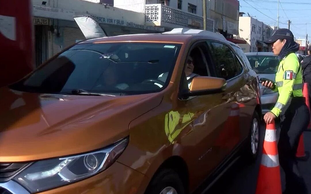 Menú Especial para Conductores Detenidos en el CURVA: Celebrando un Año Nuevo Seguro en Guadalajara