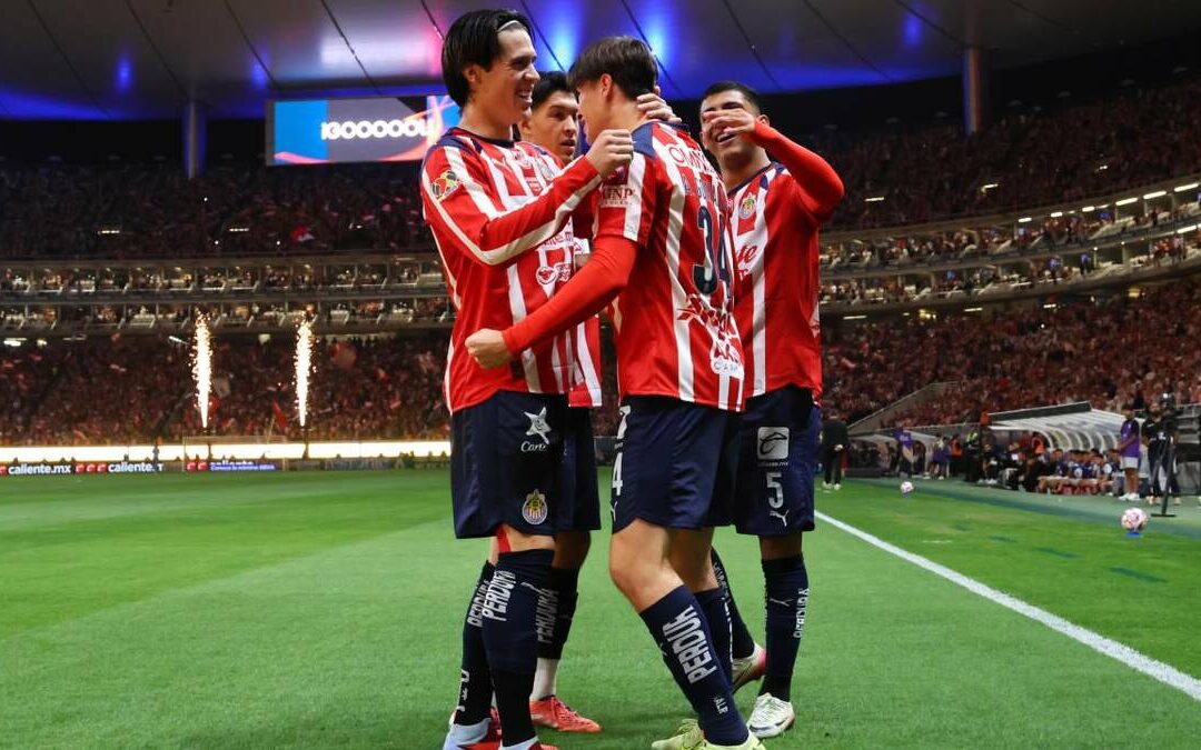 Delantero de Chivas busca fichaje con el Atlante para la próxima temporada