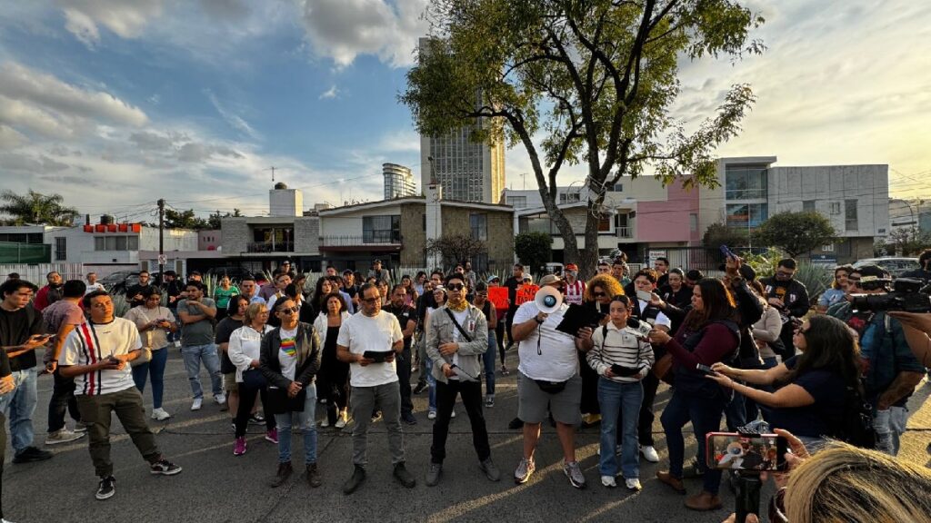 Aumento del Transporte Público: La FEU y Asociaciones Civiles Presentan Pliego Petitorio en Palm Springs