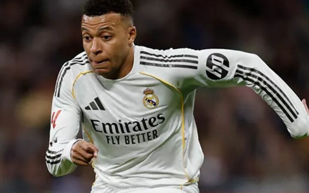 Real Madrid Sufre un Golpe: Mbappé Fuera de la Supercopa de España