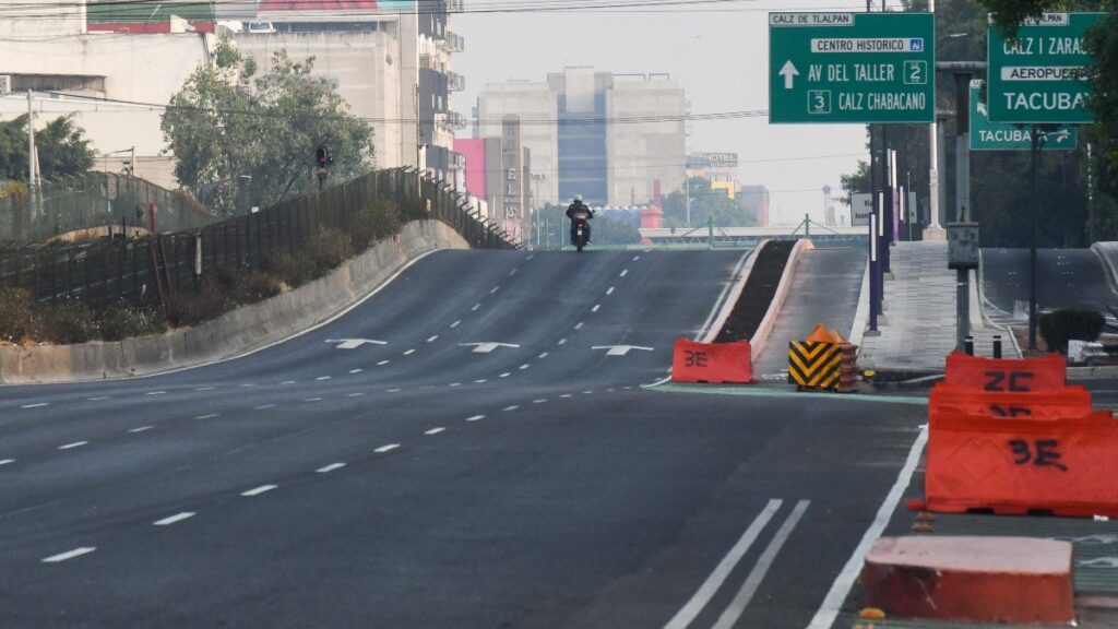 Hoy No Circula en CdMx y Edomex: ¿Qué Autos Tienen Descanso Este 1 de Enero de 2026?