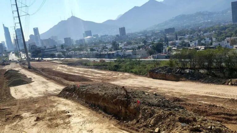 Mejorando la Movilidad: Abren Segundo Trazo Vial en Loma Larga para la Interconexión San Pedro–Monterrey