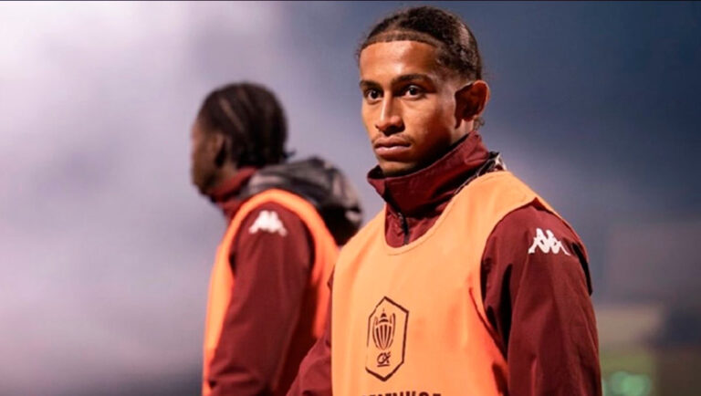 Jugador del Metz gravemente herido en incendio en Suiza: traslado urgente a Alemania