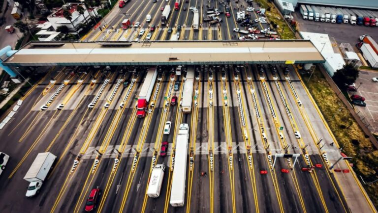 Últimas Noticias EN VIVO sobre la Autopista México-Querétaro: Choques y Cierres Viales