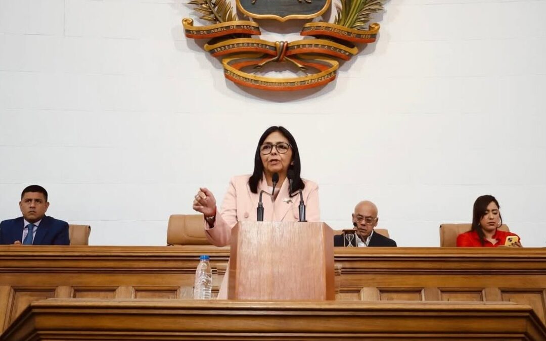 Delcy Rodríguez: La Abogada de Chávez y Potencial Sucesora de Maduro Tras su Captura en Venezuela