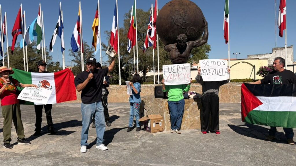 Rechazo Del Colectivo Regio Ante La Intervención De Estados Unidos En Venezuela