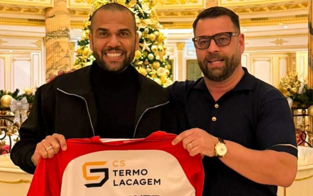 Dani Alves Regresa al Fútbol: Nuevo Rol en Club de Portugal Revelado