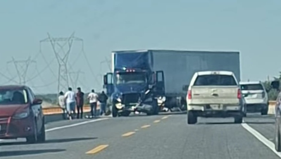 Accidente en Carretera a Ciudad Victoria Deja Cinco Muertos, Incluyendo Menores