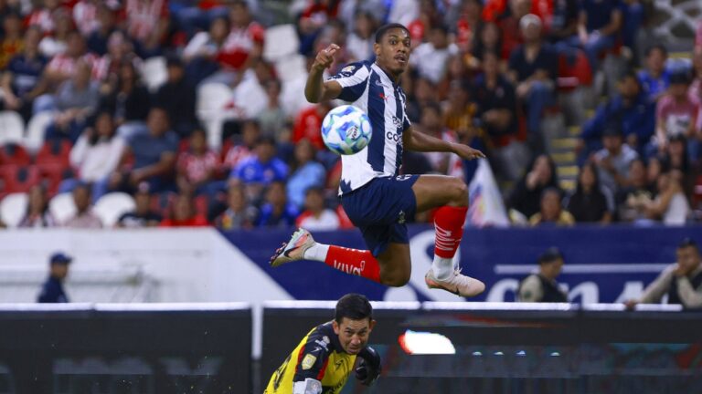 ¡Anthony Martial Brilla en su Debut! Su Primer Gol con Rayados en la Copa Pacífica