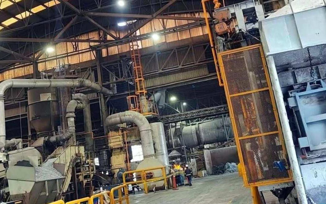Accidente laboral fatal en García, Nuevo León: Trabajador muere prensado por máquina industrial