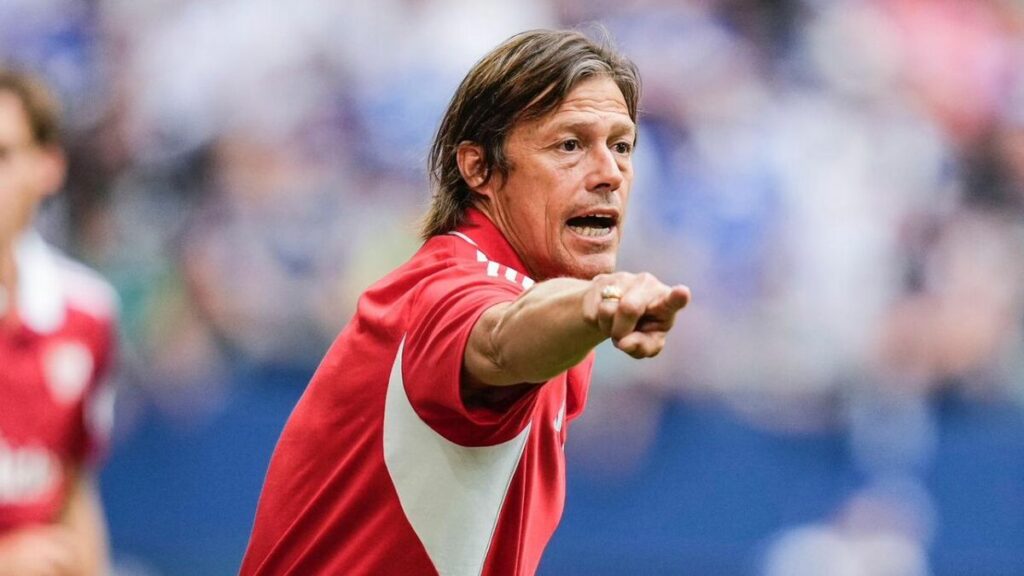 Matías Almeyda Y El Sevilla Fc: Una Caída Estrepitosa Provoca La Ira De Los Aficionados