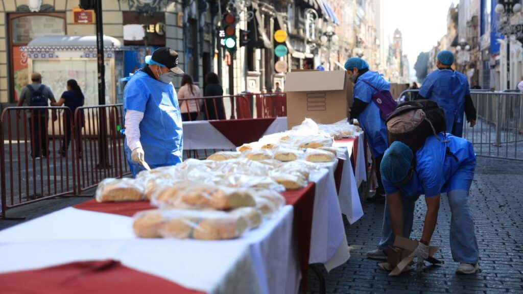 Puebla Se Prepara Para Romper El Récord Guinness Con La Rosca De Reyes Más Grande Del Mundo