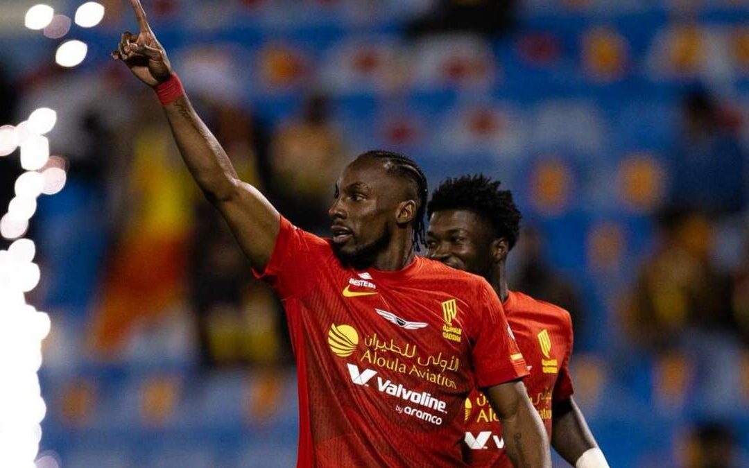 Julián Quiñones Anota Gol en Solo 15 Segundos con Al-Qadisiyah FC