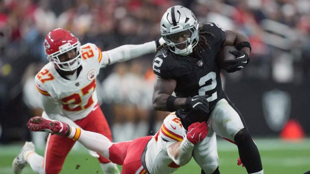 Los Las Vegas Raiders Cierran La Temporada Con Una Victoria Sobre Los Chiefs