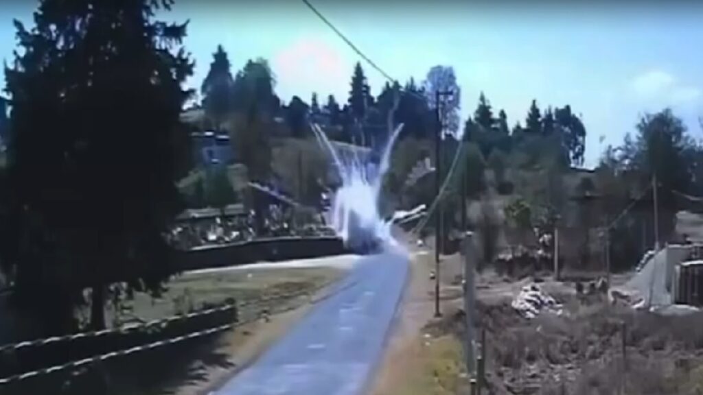 Joven Con Quemaduras Graves Tras Explosión En Jilotepec Mientras Transportaba Pirotecnia En Moto - Noticias Notivalle Joven Con Quemaduras Graves Tras Explosión En Jilotepec Mientras Transportaba Pirotecnia En Moto