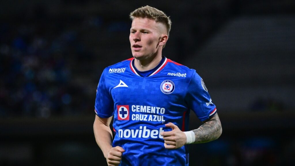 Mateusz Bogusz Regresa A Cruz Azul Tras Una Breve Ausencia De Siete Días
