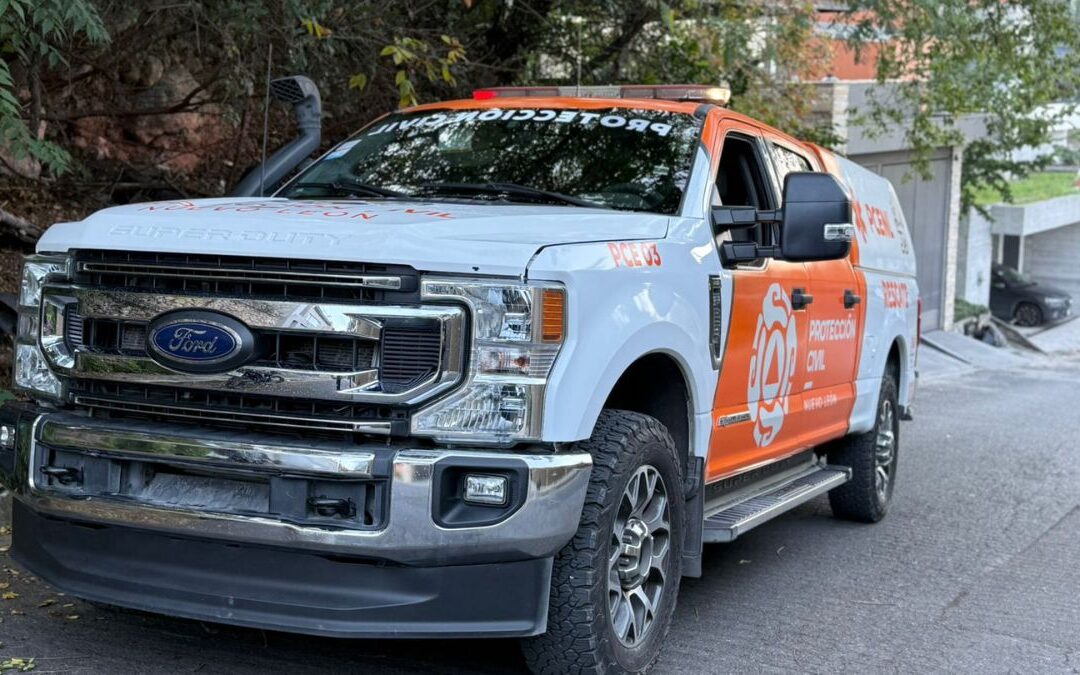 Niño Atrapado en el Elevador: Rescate en San Pedro, Nuevo León