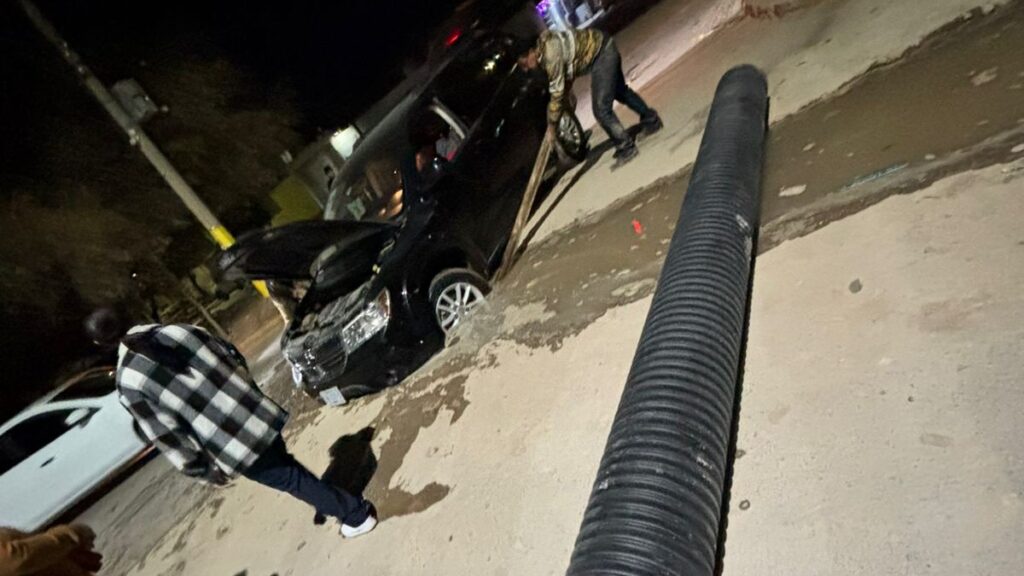 Accidente De Camioneta En Torreón: Zanja De Simas Causó El Problema En Las Carolinas