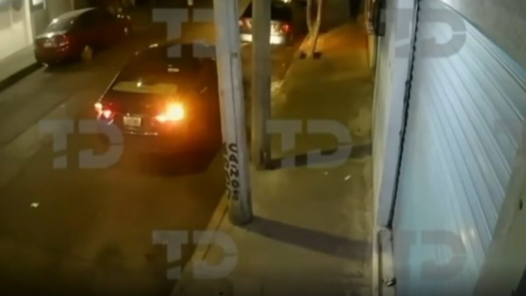 Iztapalapa: Gaby Huyó Tras Atropello De Roberto; Imágenes Reveladoras Del Crimen