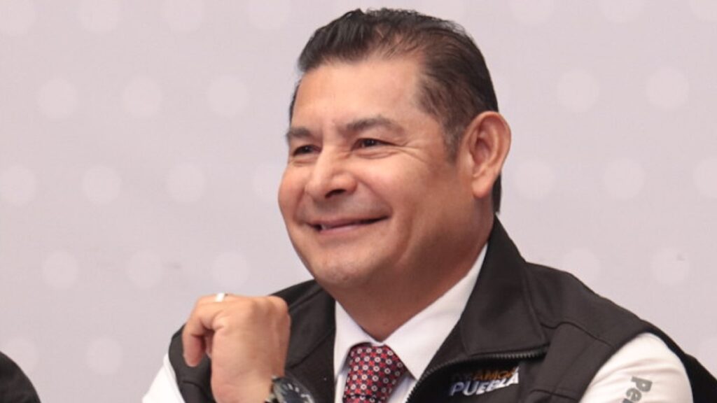 Armenta Señala A Alcaldes Del Triángulo Rojo Por Inacción Ante Deshuesaderos De Vehículos