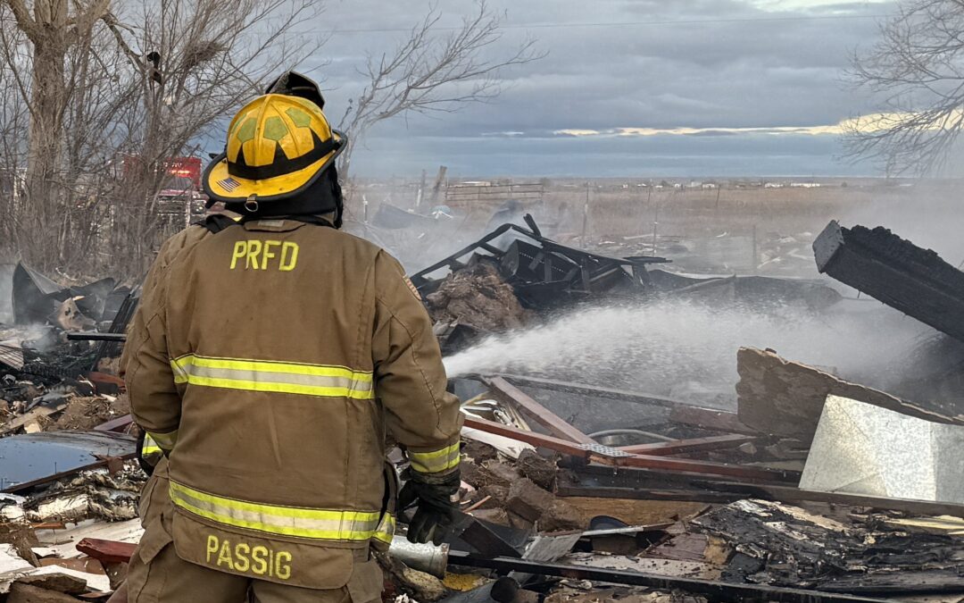 Explosión Fatal en el Este del Condado de Pueblo: Dos Fallecidos