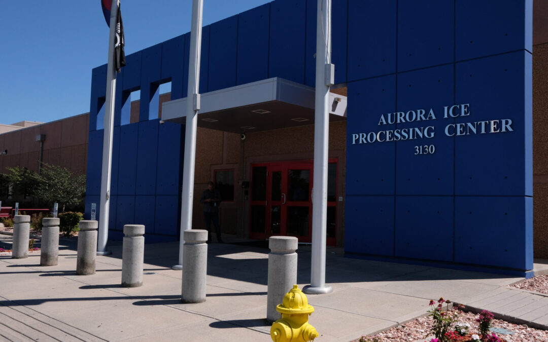 Investigación del Condado de Adams sobre Negligencia Médica en Centro de Detención en Aurora